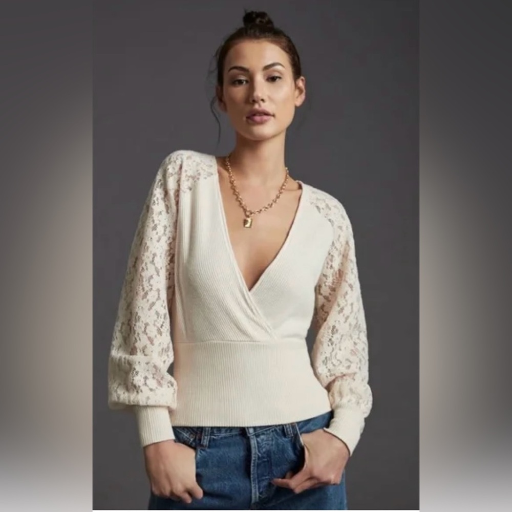 ❌SOLD❌ Anthropologie Lace Sleeve Ribbed Knit Sweater - small